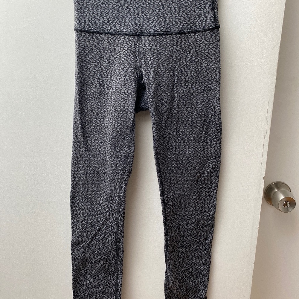 Lululemon high semi waisted tricolor leggings